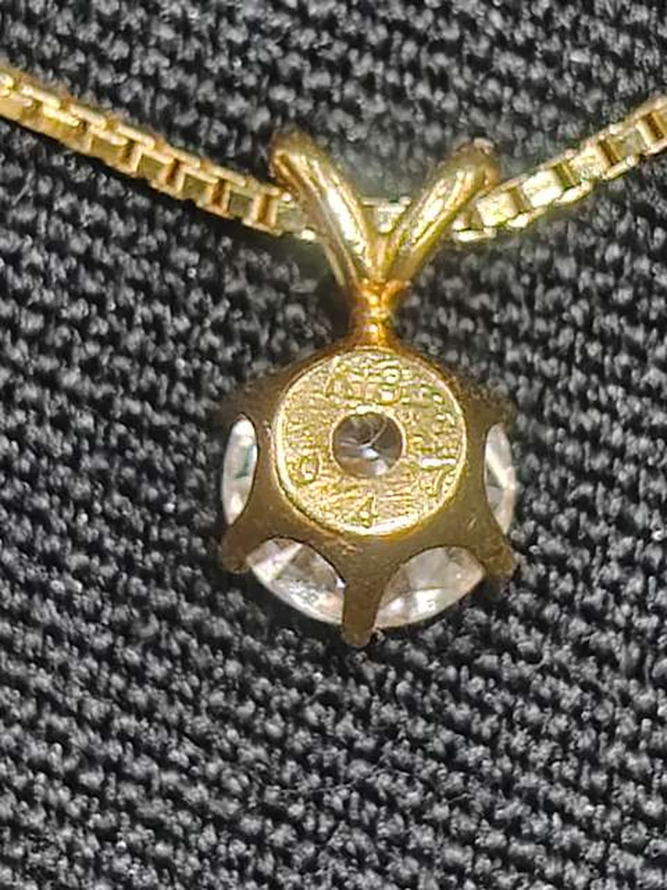 K18-.0.47ct（ダイヤ）の刻印有