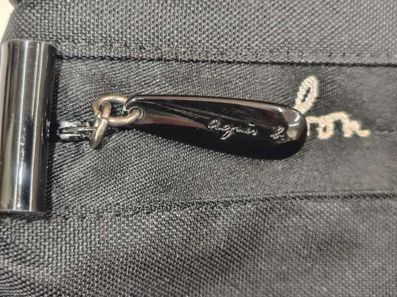 ﾌｧｽﾅｰ金具部分に剥がれあり