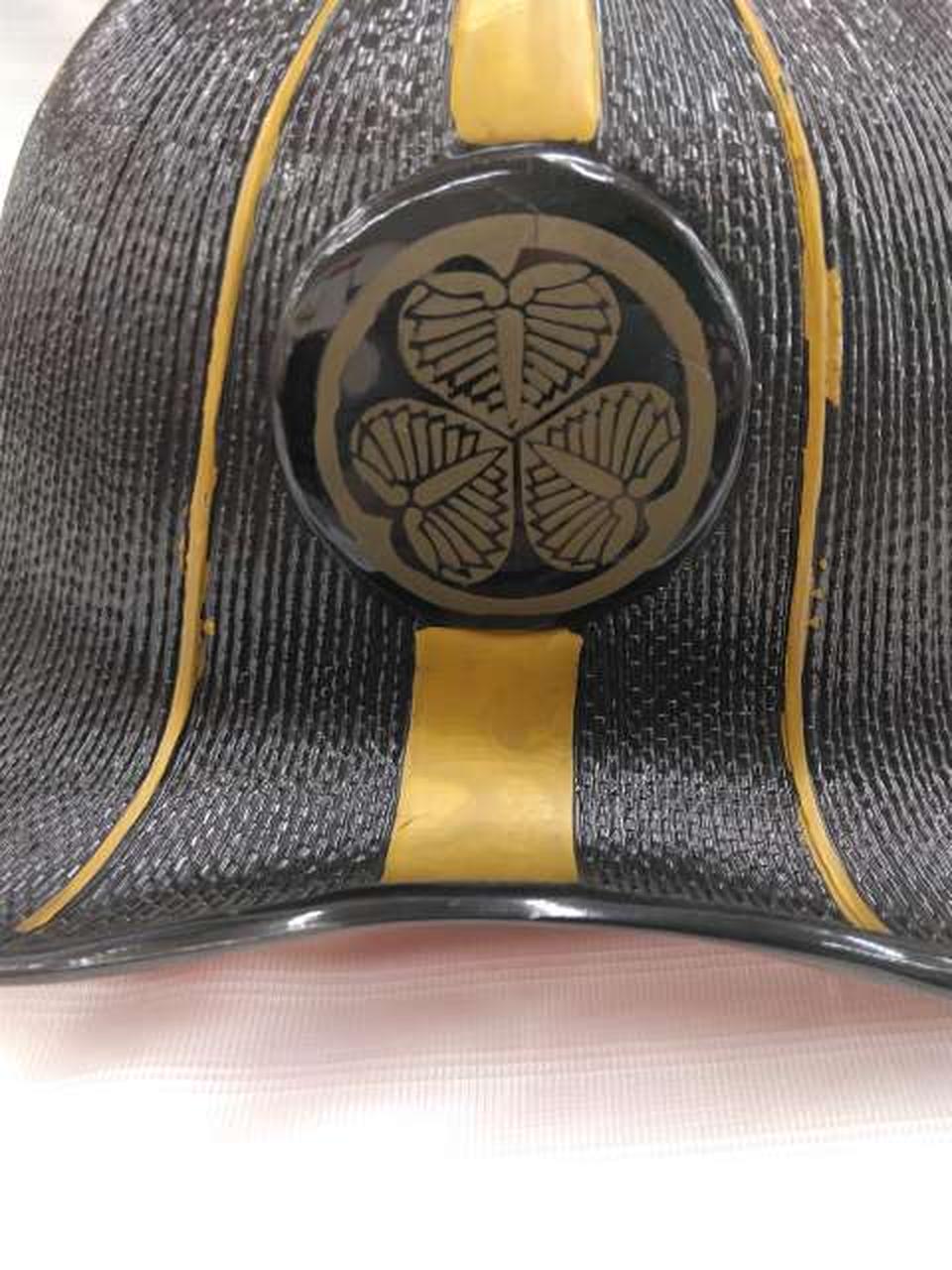 徳川家紋　三つ葉葵