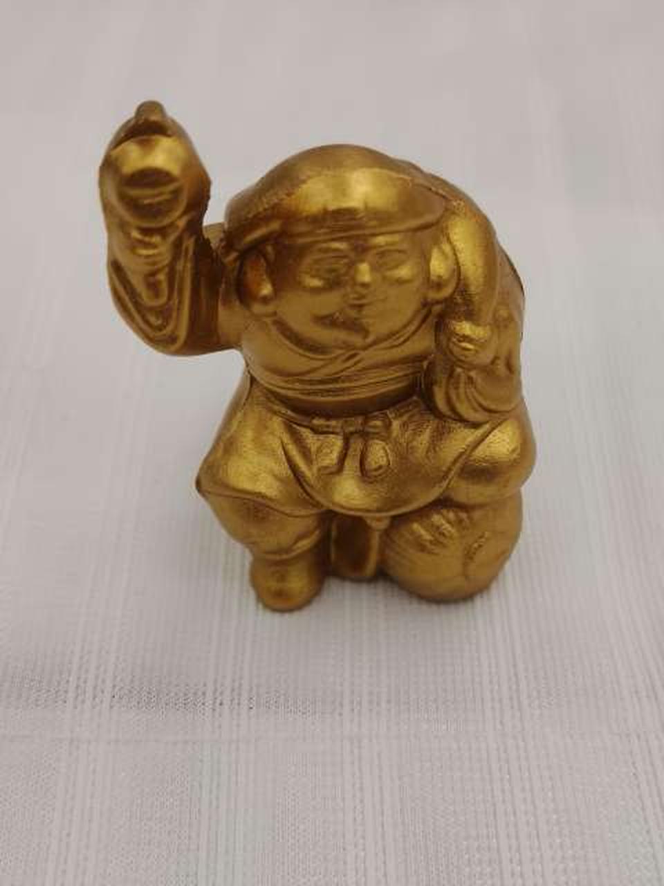 大黒天様　全長：約5.5㎝　横：約3㎝