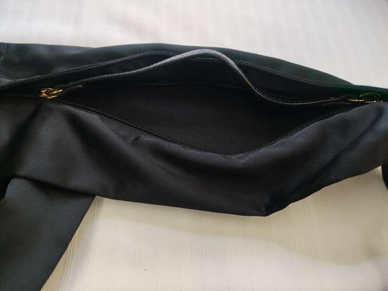 ｼｮﾙﾀﾞｰ部分にﾌｧｽﾅｰﾎﾟｹｯﾄあ