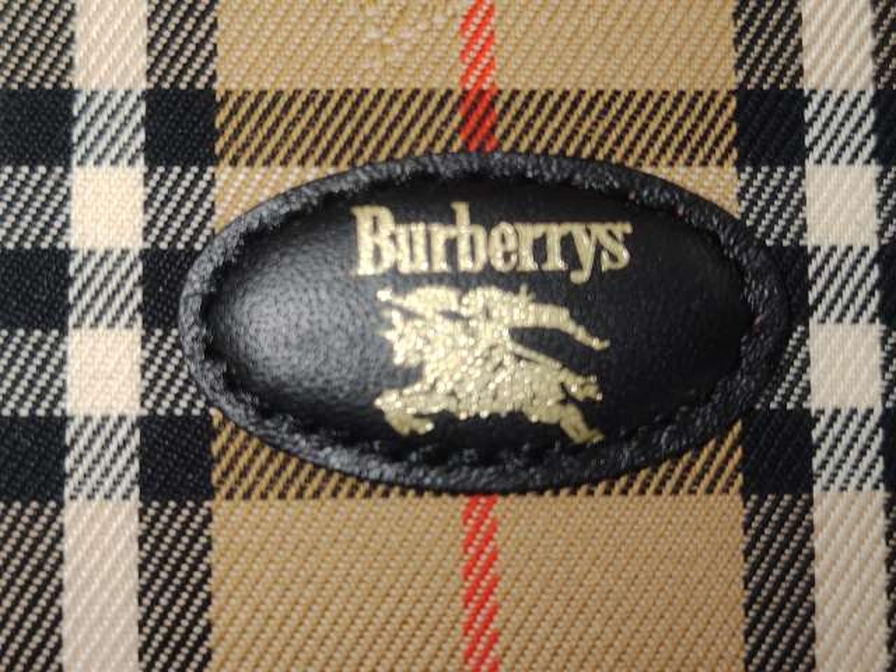バーバリー(BURBERRYS)|BURBERRYSﾉﾊﾞﾁｪｯｸ柄ﾊﾟｽｹｰｽ|【ハードオフ公式