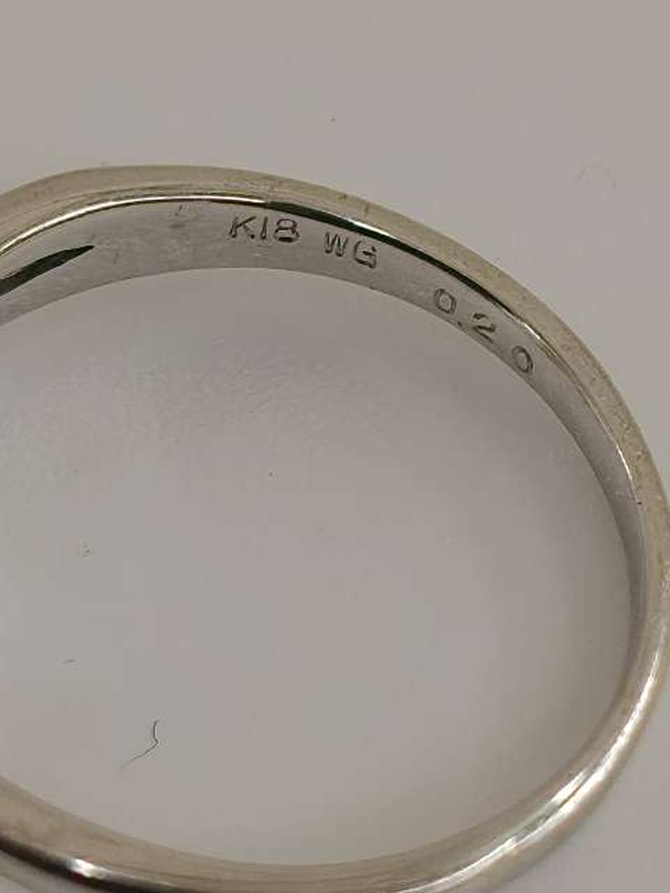 Ｋ18ＷＧ　0.20ｃｔの刻印有ります