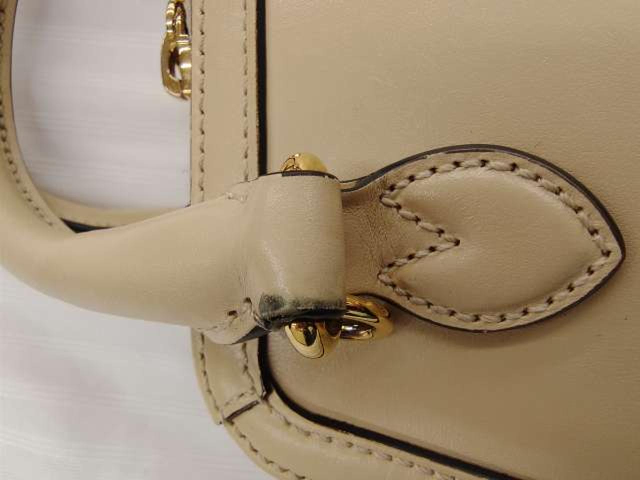 持ち手部分汚れあり