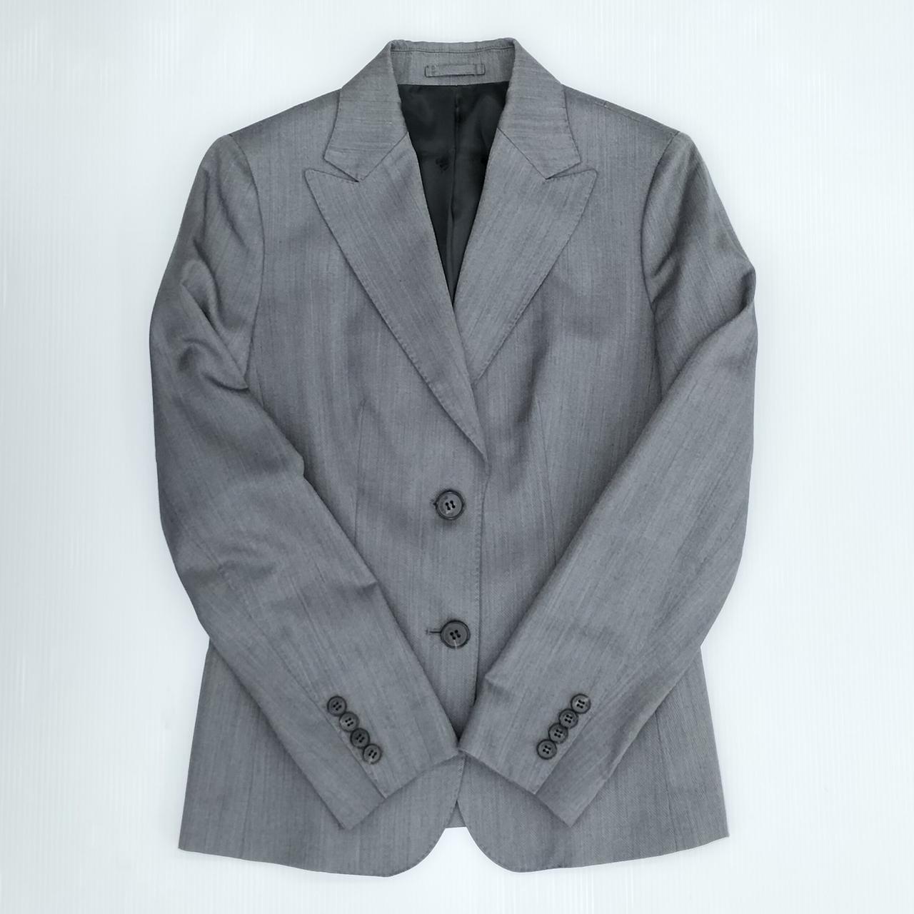 ★百貨店内BURBERRYSHOP購入スーツ♪未使用★ ☆百貨店内BURBERRYSHOP購入スーツ♪未使用☆ 三越伊勢丹 | BURBERRY