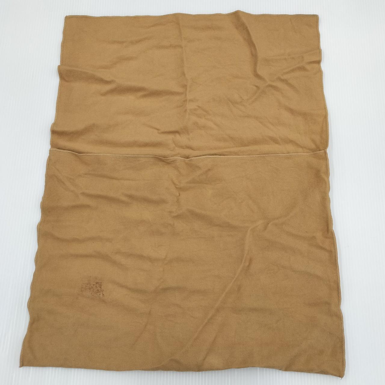 左下に汚れあります。