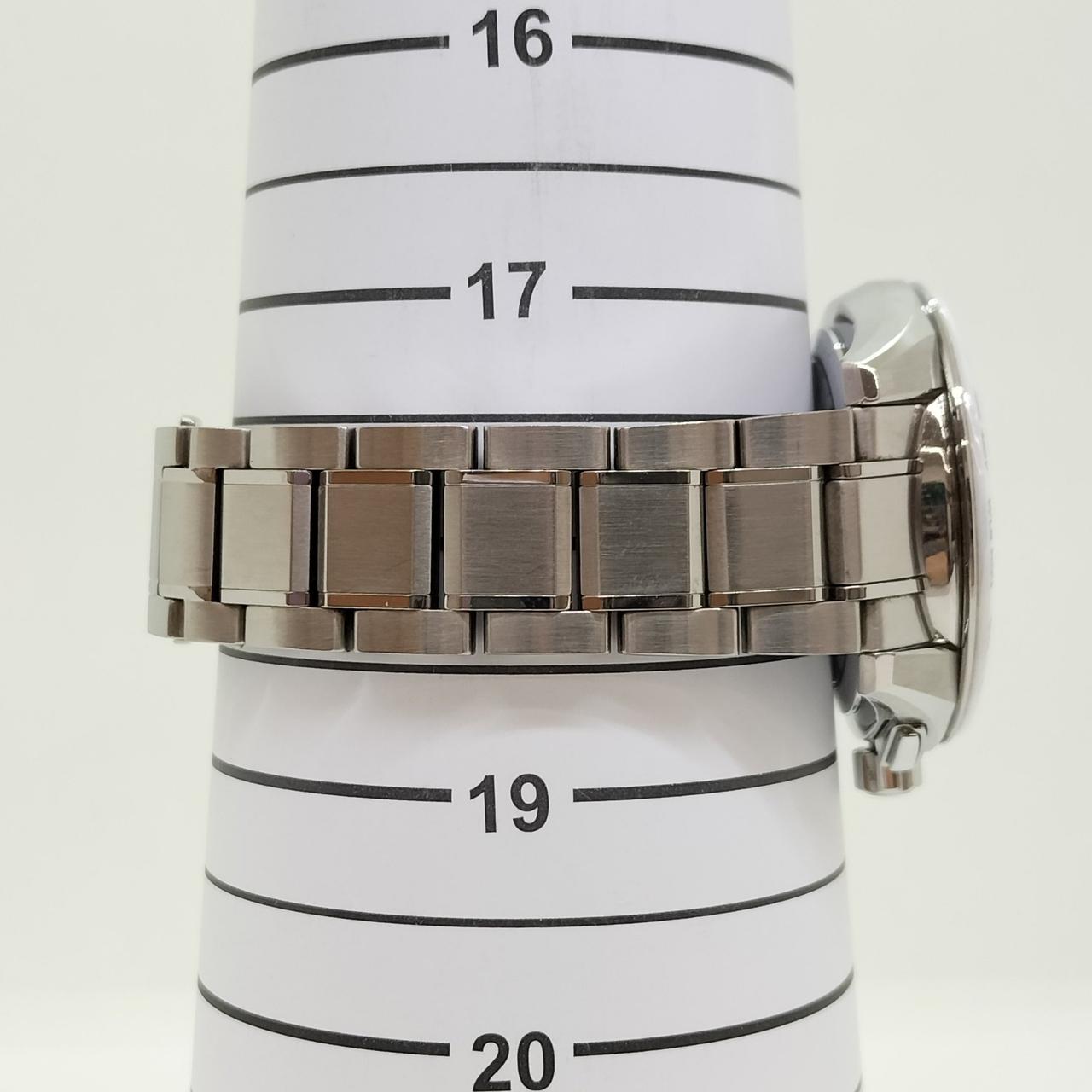 17~18CMの間です。