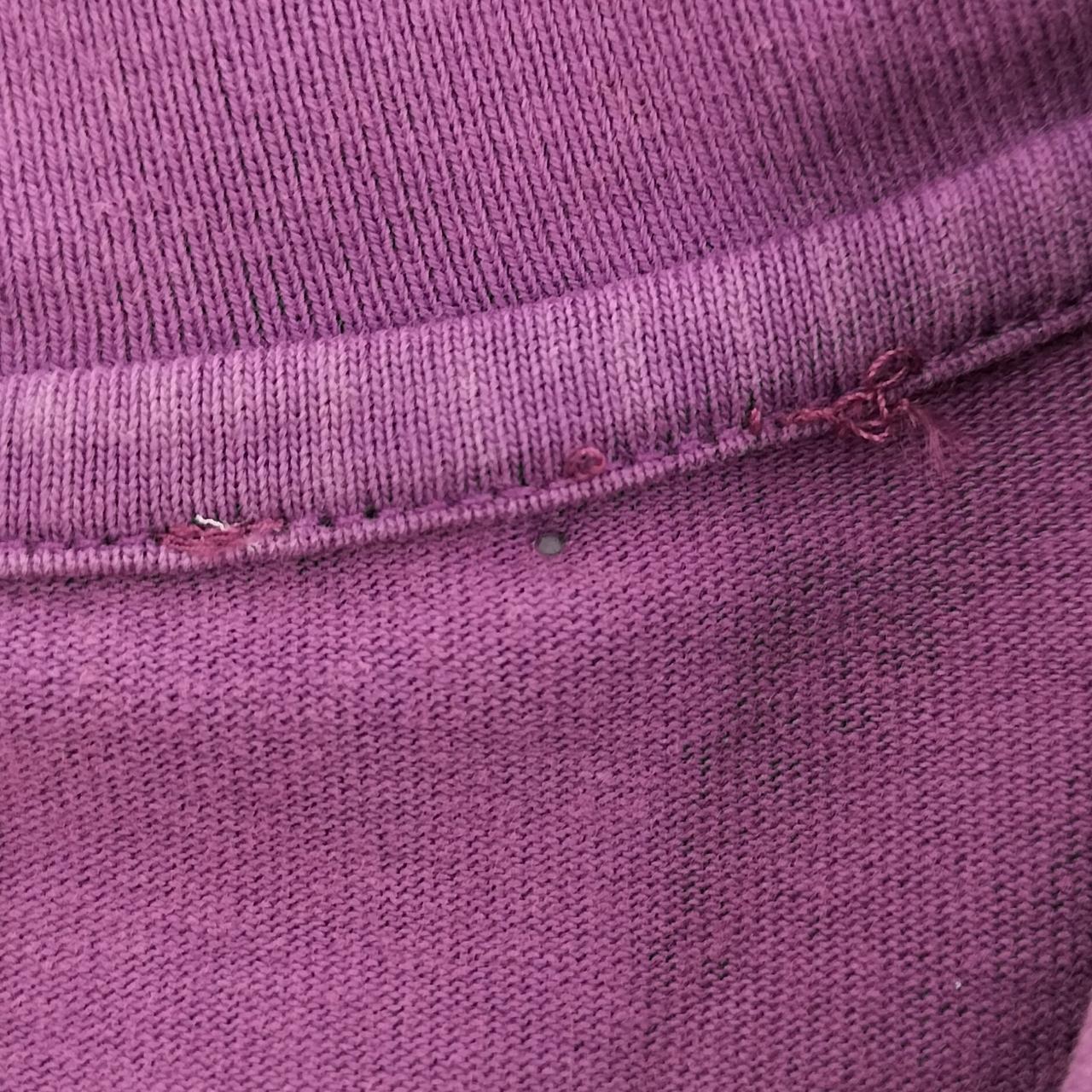 防犯タグつけているため1箇所穴開いてます