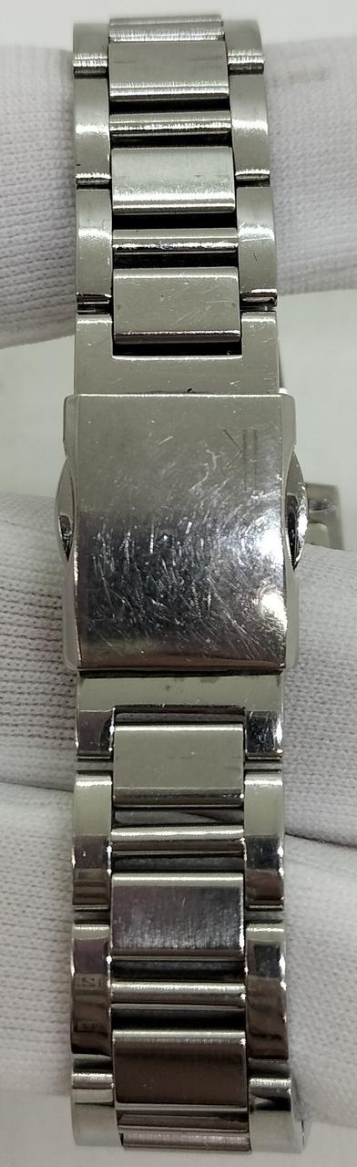 ベルト部分、使用に伴うキズあります。