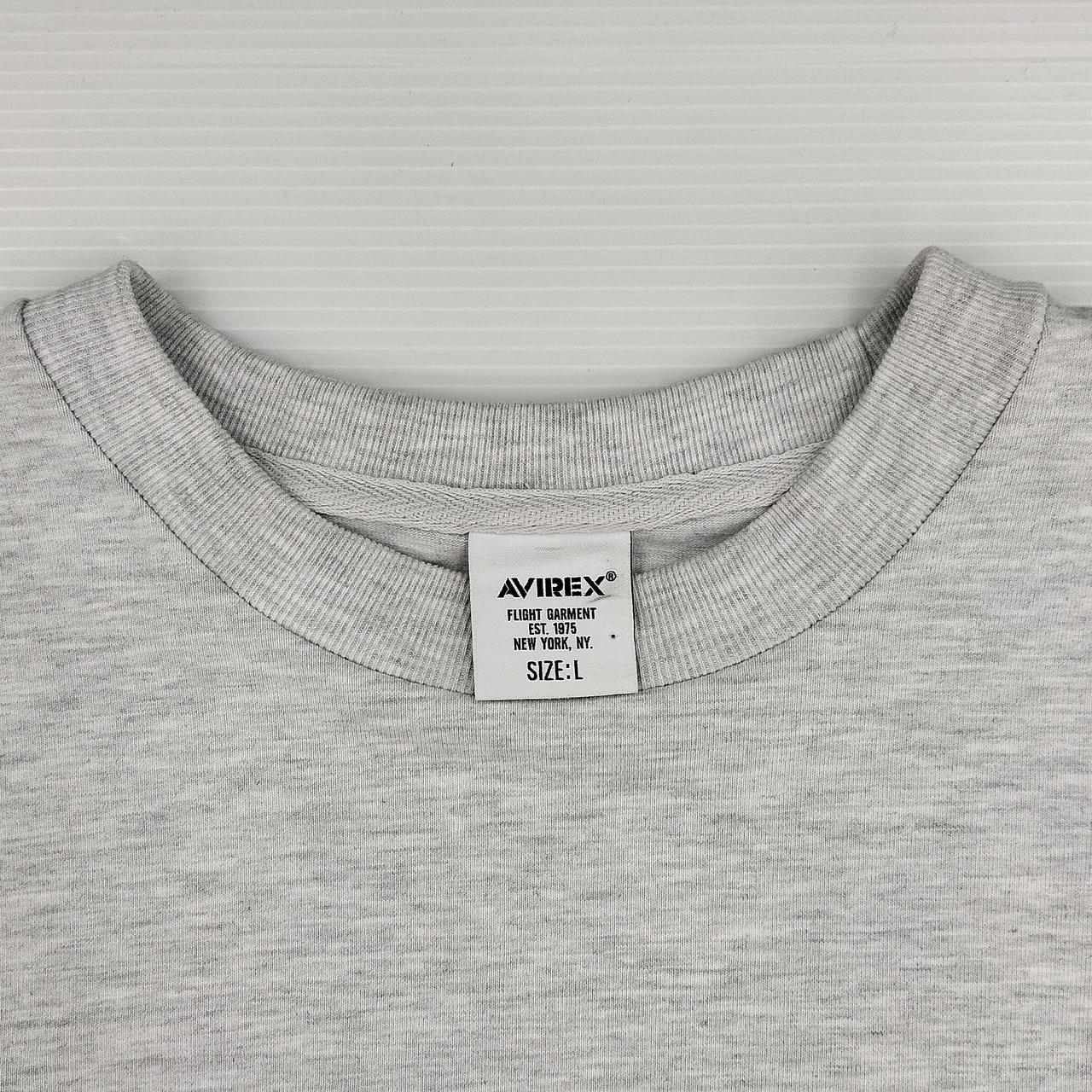 防犯タグつけていたためタグに穴あります。