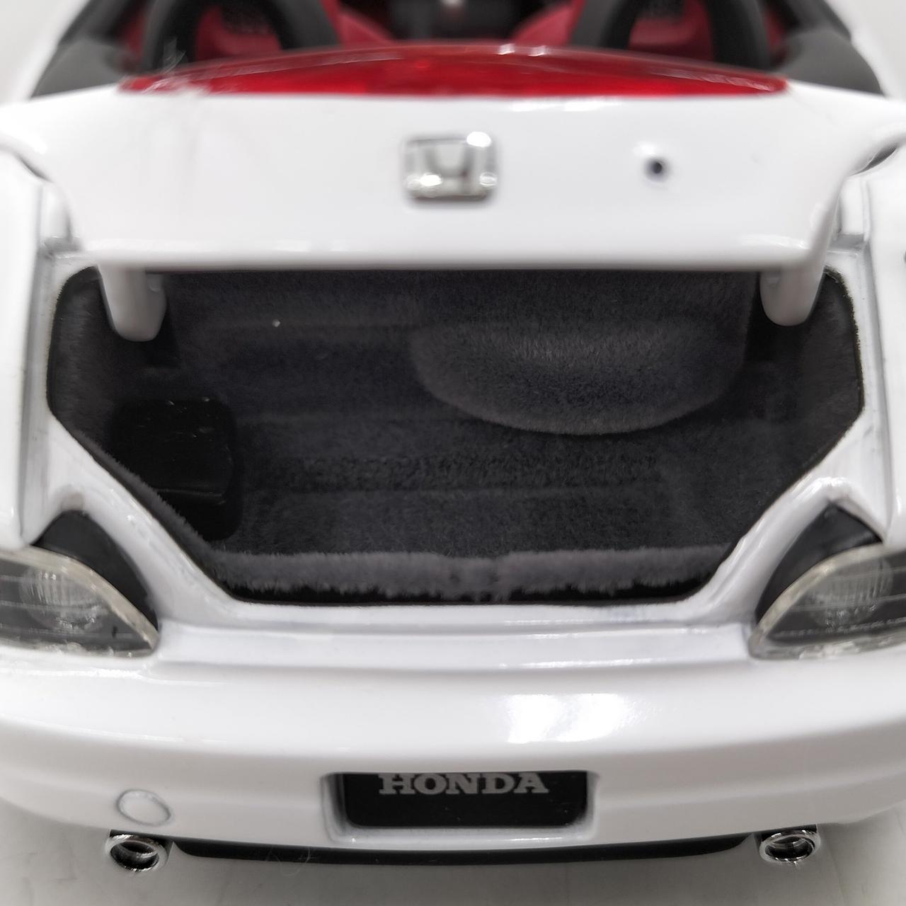 トランクも再現度高いです！