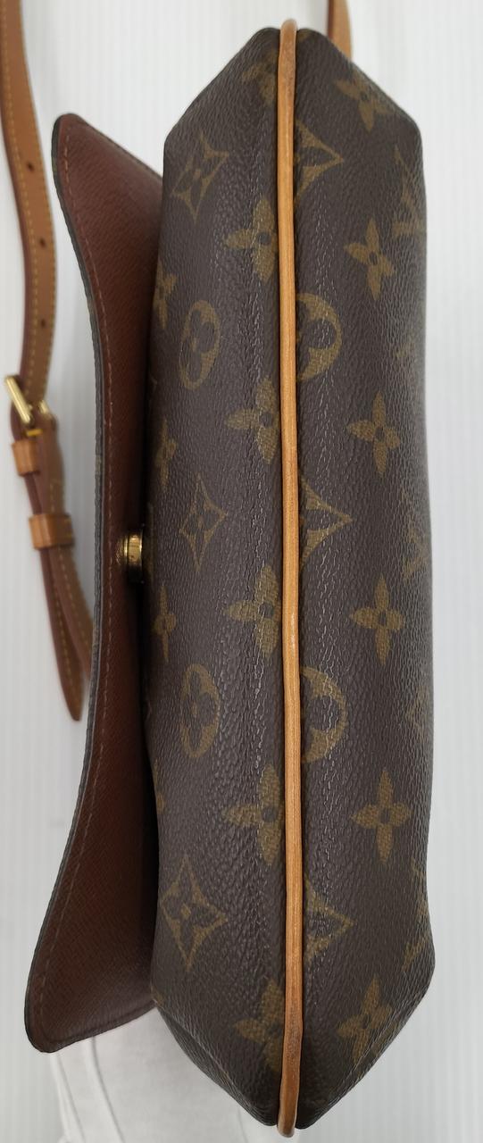 癖ついて曲がっています。