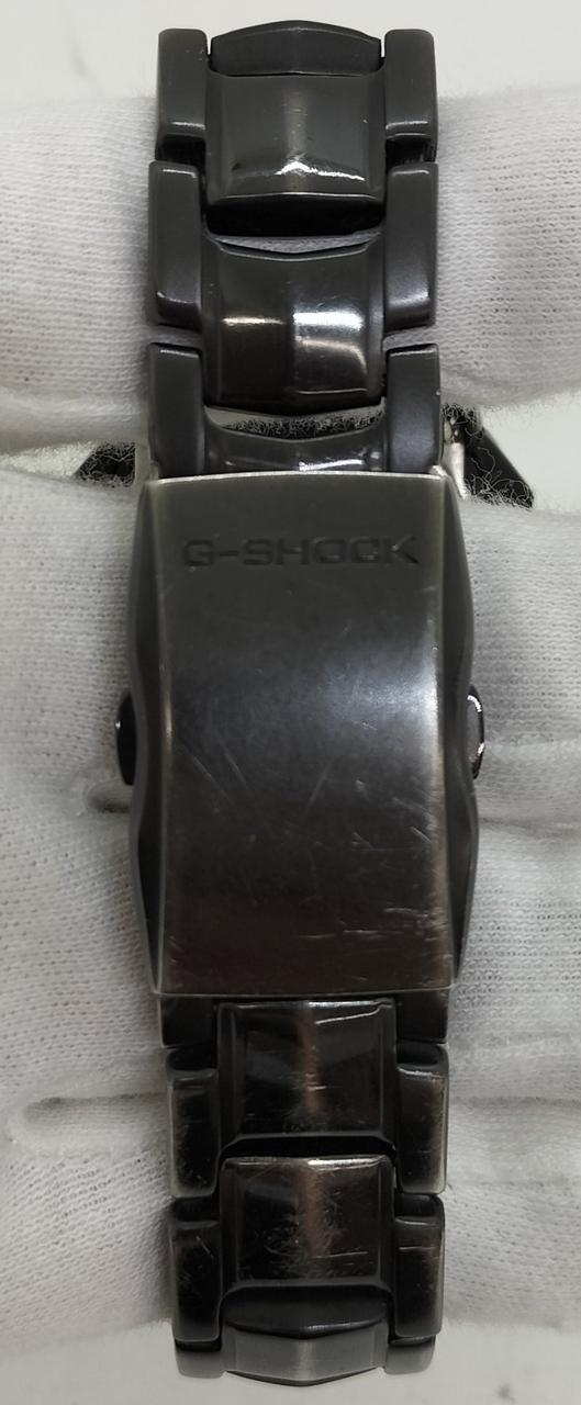 ベルト部分傷あります。