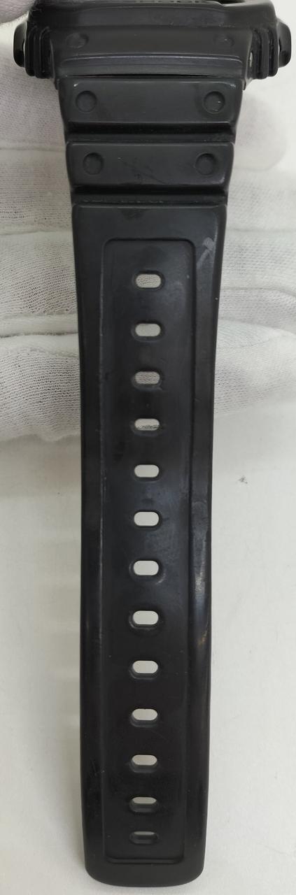 ベルト部分、使用感ございます。