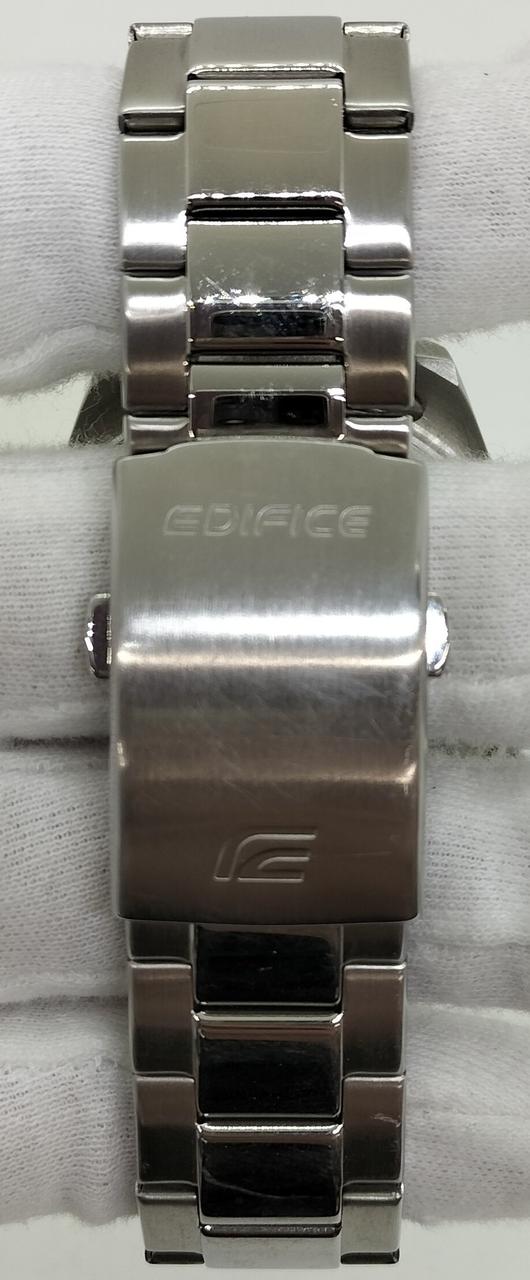 ベルト部分に傷あります。