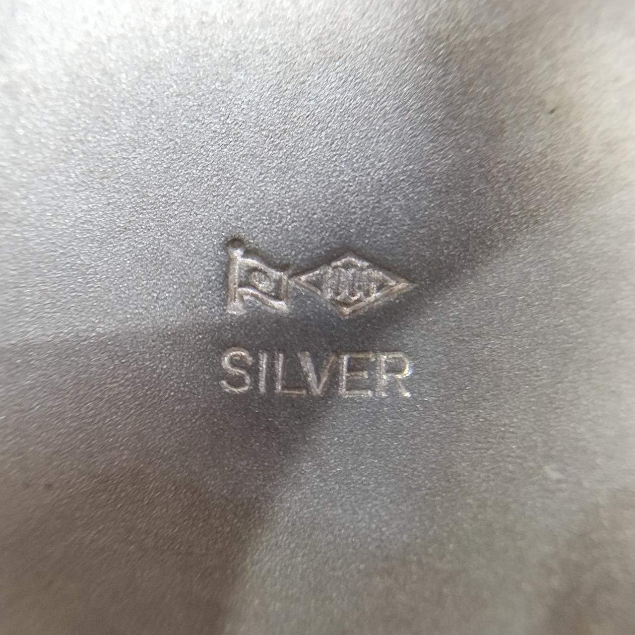 SILVERの刻印あります。