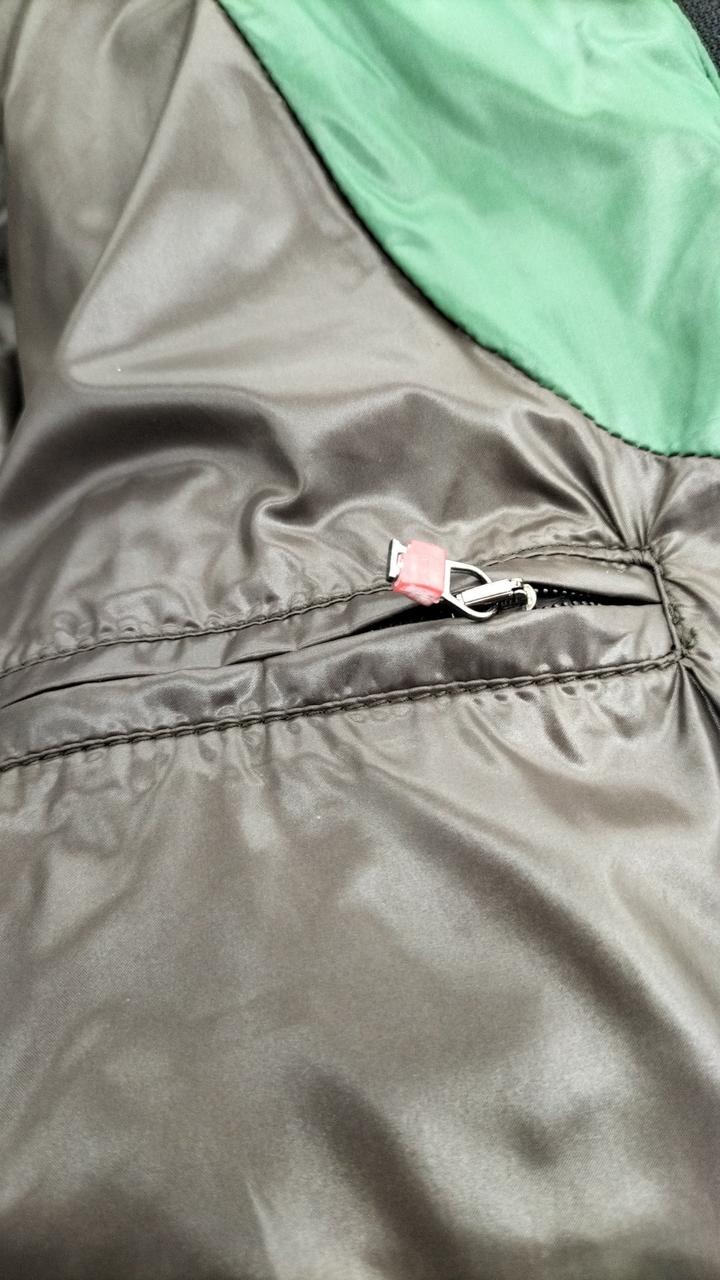 スライサーのカバー折れてます