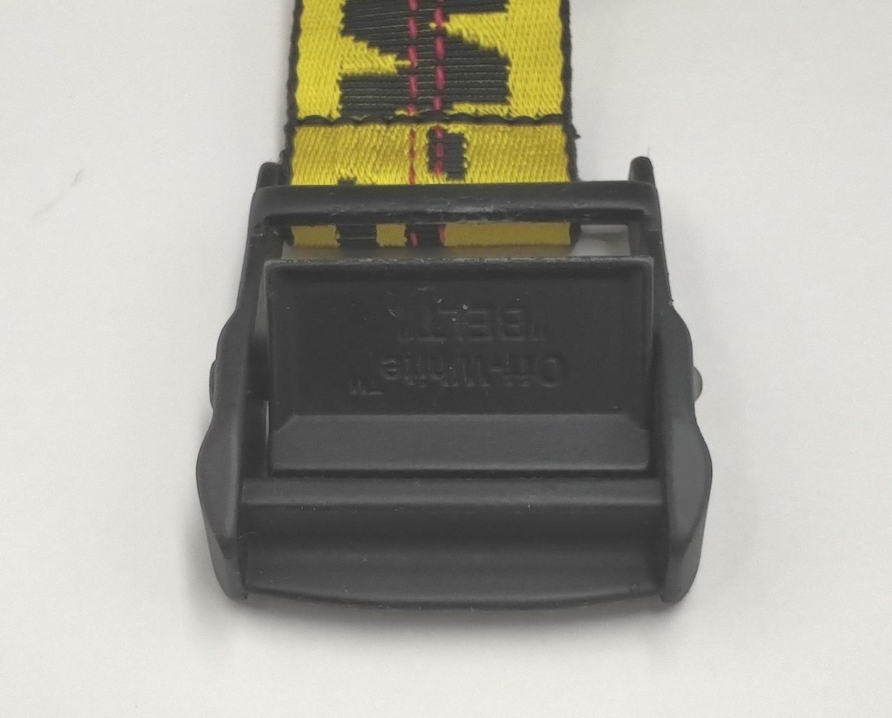 バックルベタつき※写真明るくしています。