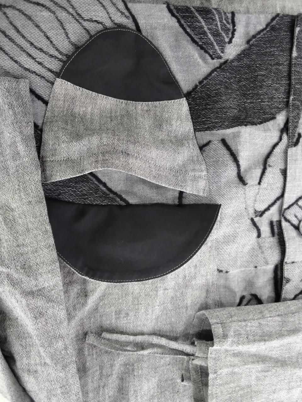 両サイドポケット付き