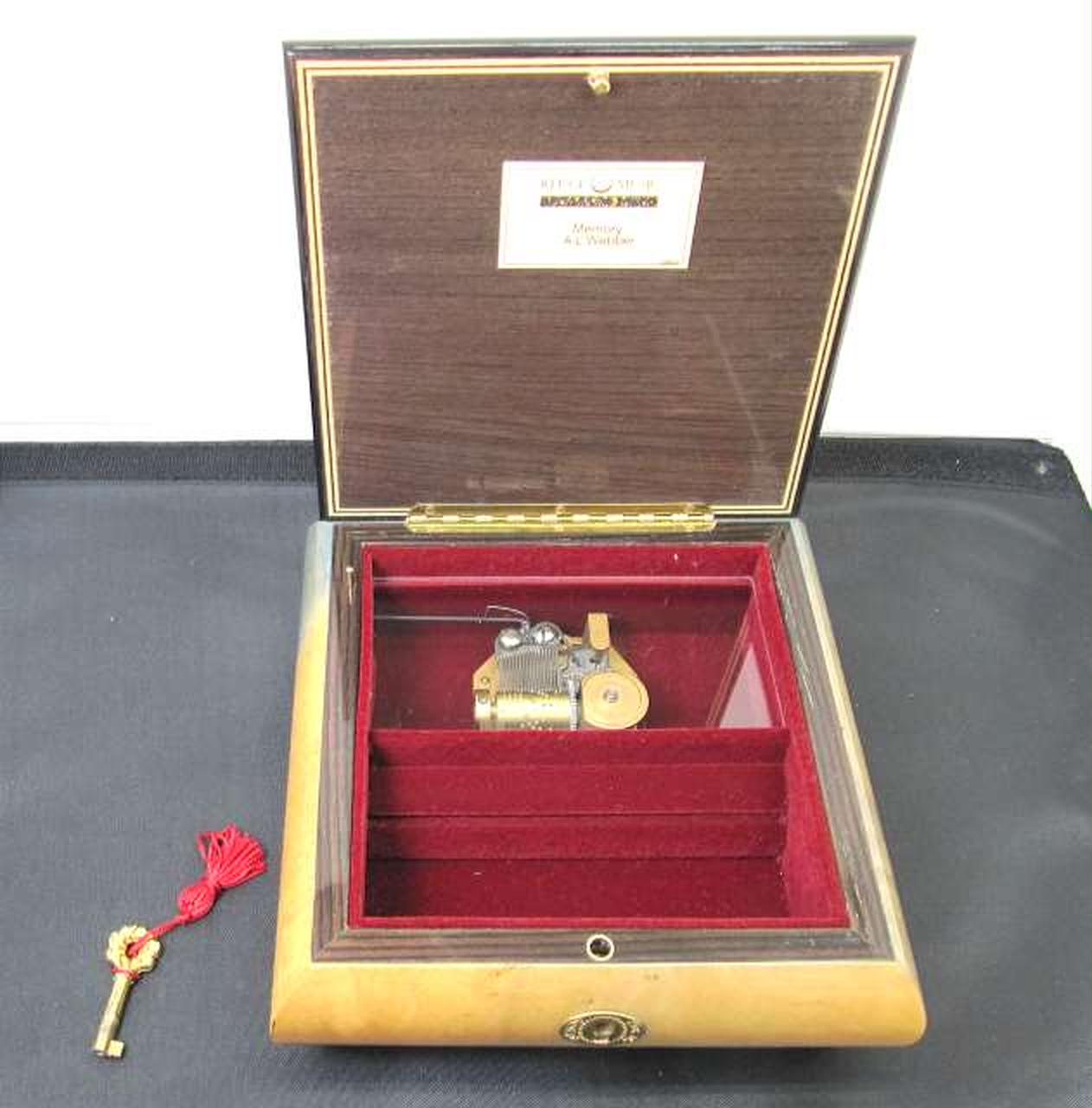 店舗同時販売中】REUGE/オルゴールジュエリーボックス