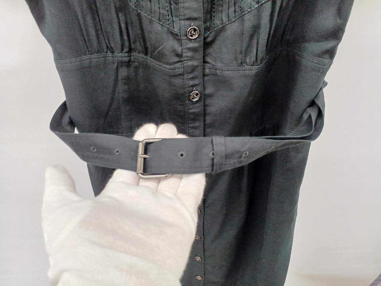 腰ベルト付いてます