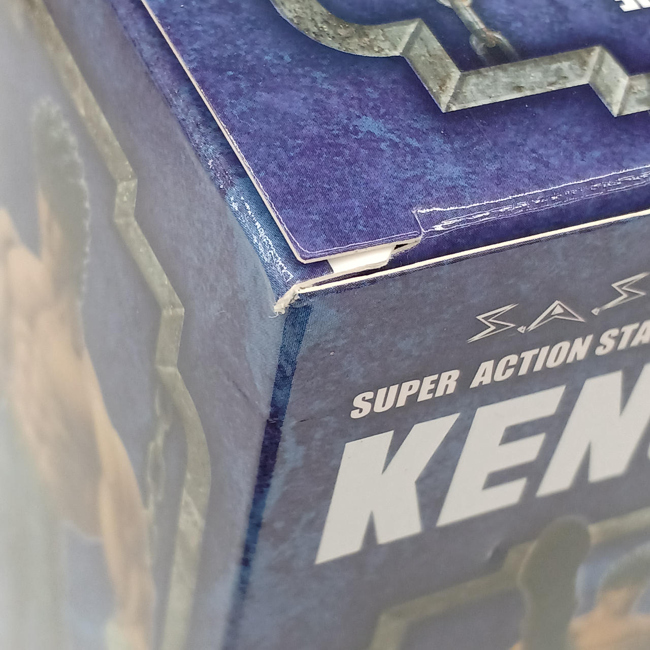 箱ダメージあり