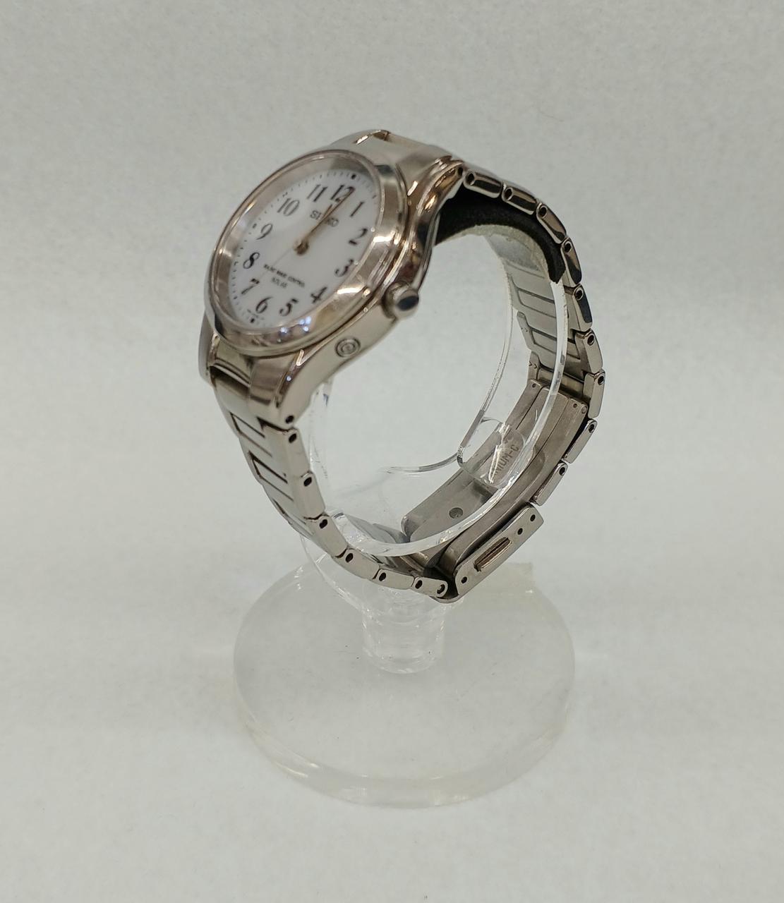 全体的に細かなキズ等あります