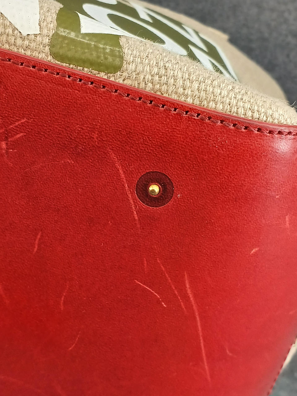 一部金具欠品しております