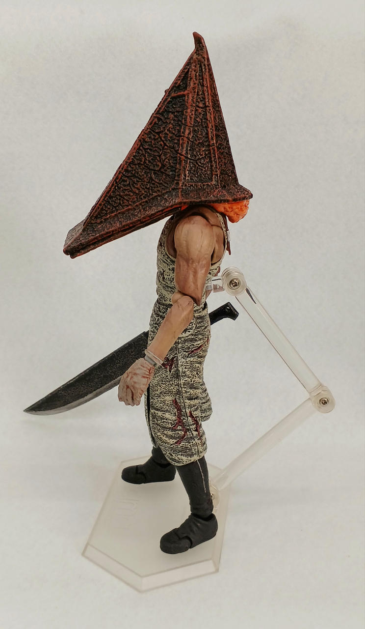 figma サイレントヒル2 レッドピラミッドシング フリーイング Amazon.co.jp: figma サイレントヒル2 レッドピラミッドシング