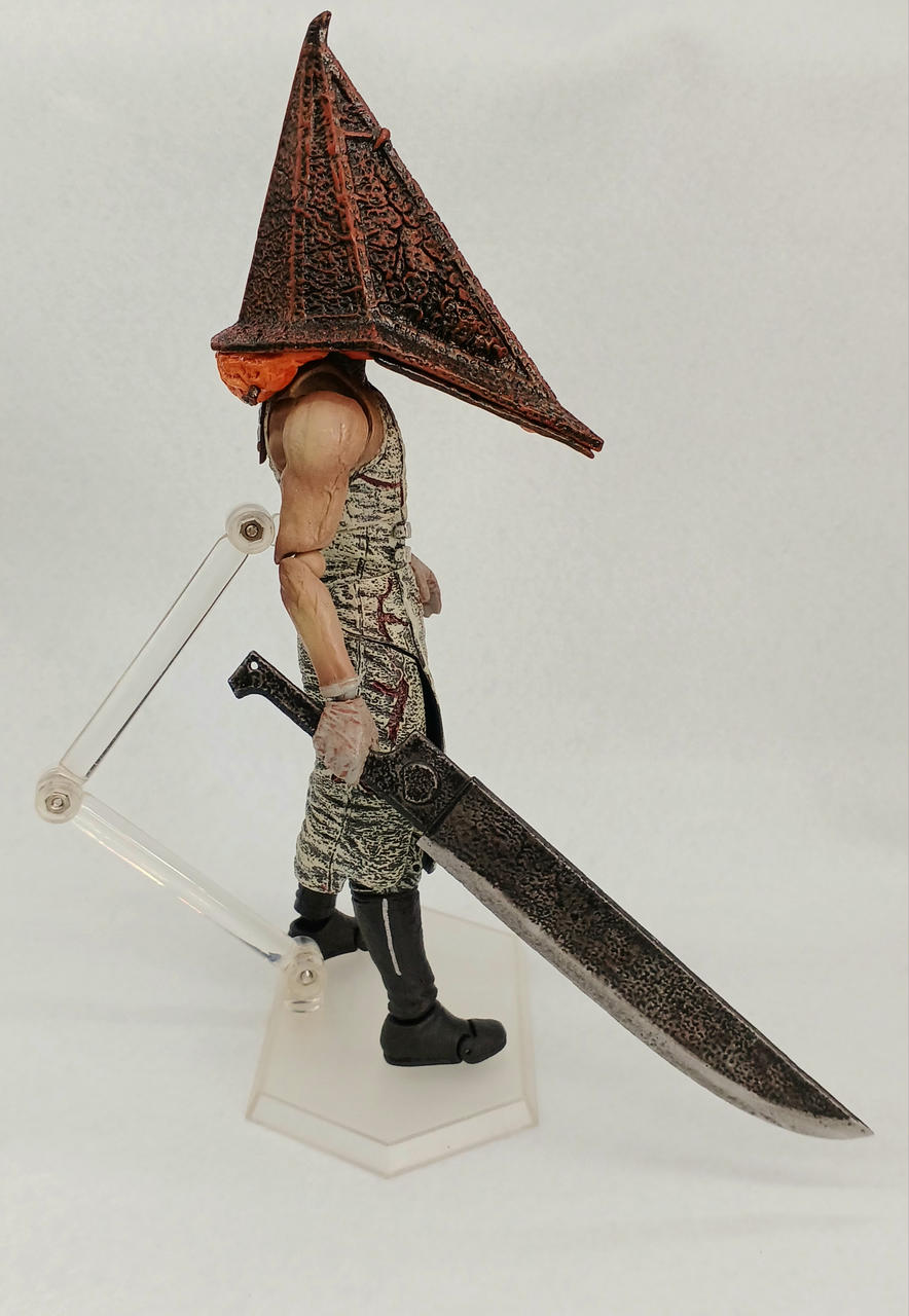 フリーイング|FIGMA レッドピラミッドシング|HARDOFFオフモール