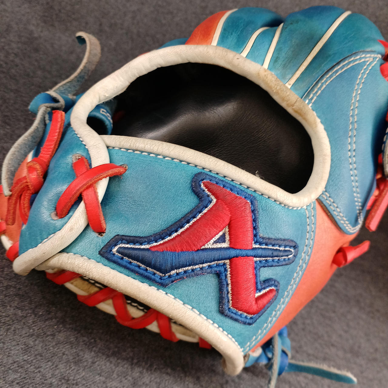 汚れ、ダメージあり