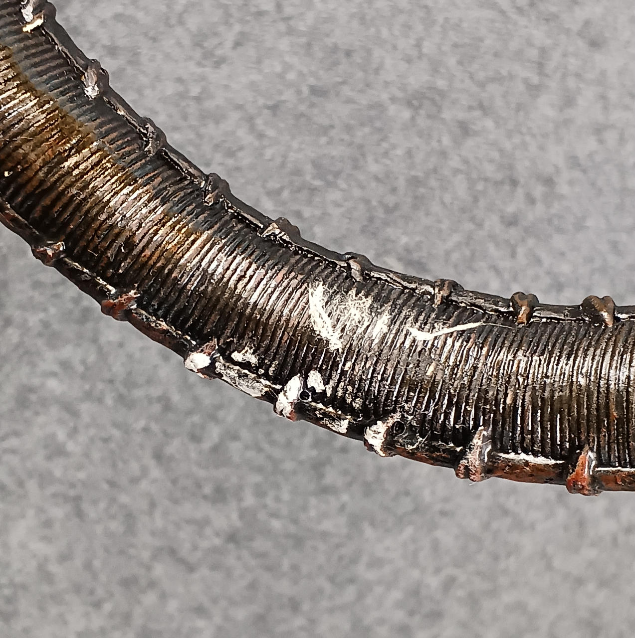 本体尻尾に汚れ付着あり