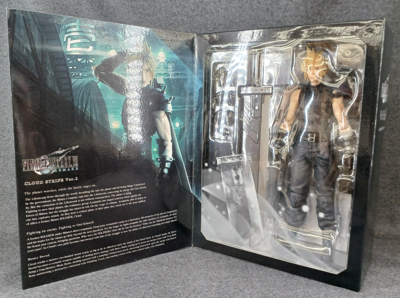 【未開封・美品】FFVII リメイク PLAY ARTS改　クラウドVer.2 PLAY ARTS改 クラウド・ストライフ Ver.2 FANTASY VII REMAKE
