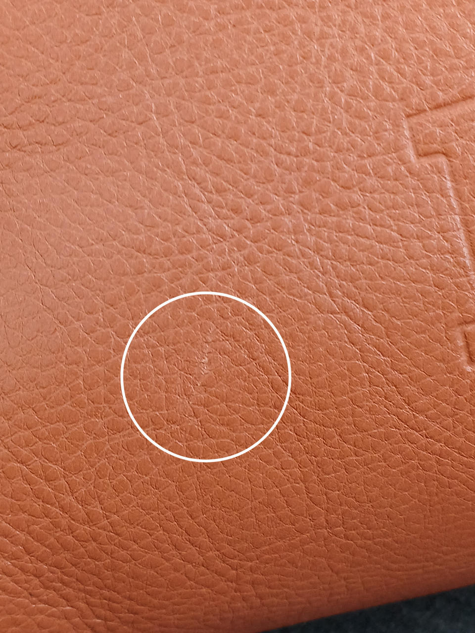 正面少々ダメージあり