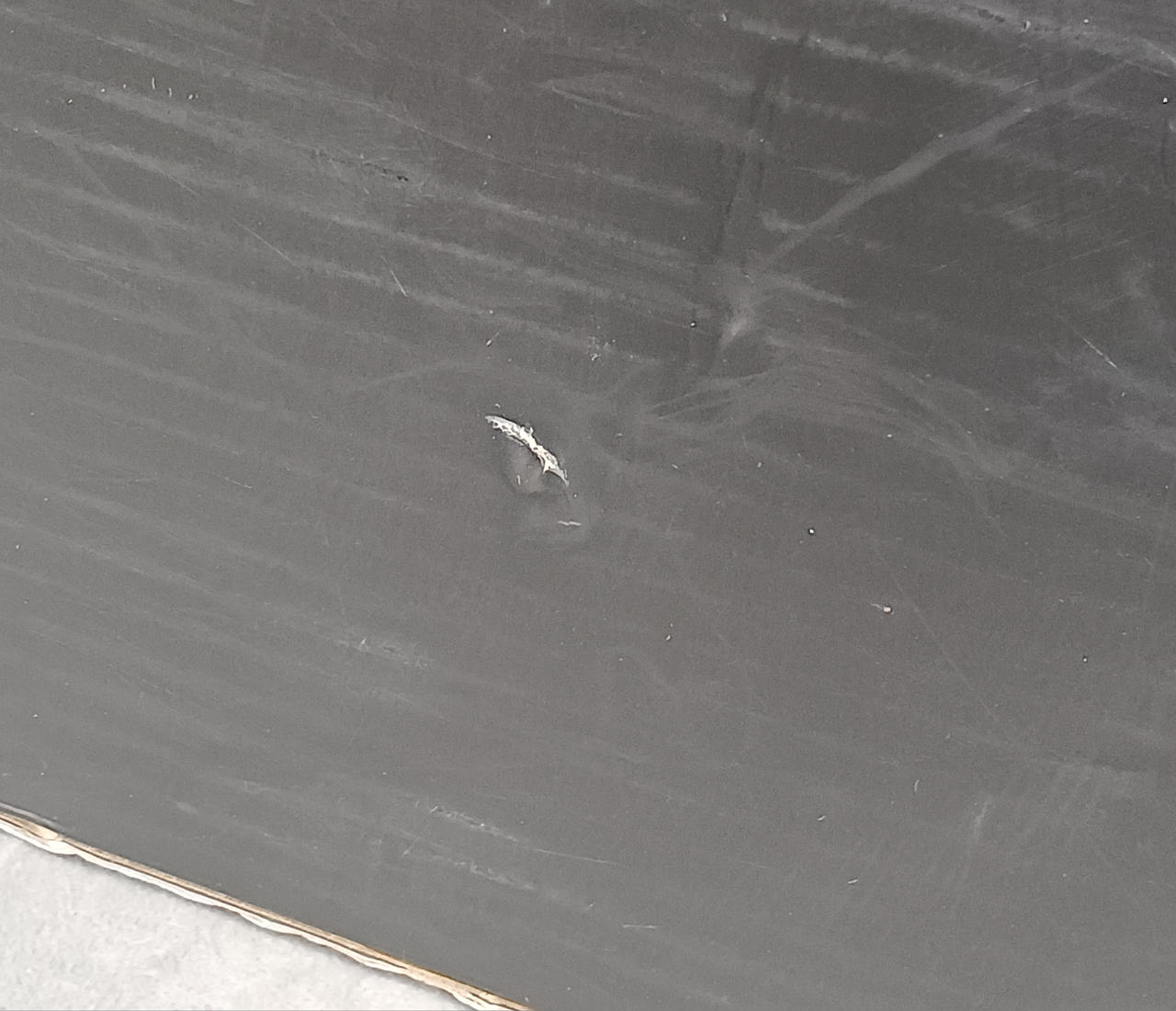 箱ダメージあり