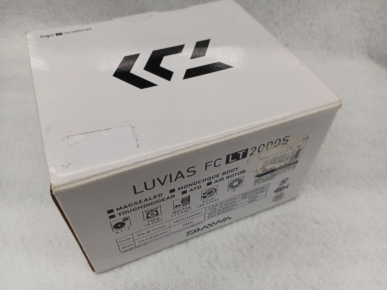 箱汚れ、ダメージあり