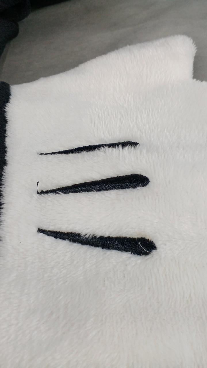 糸のホツレあり