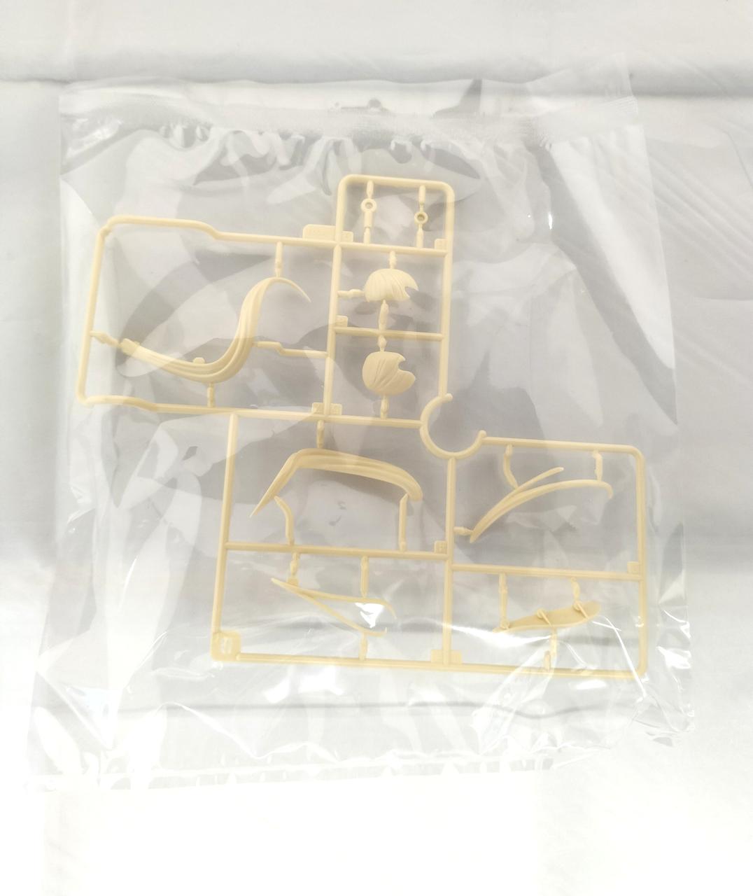 パーツの袋は全て未開封です。