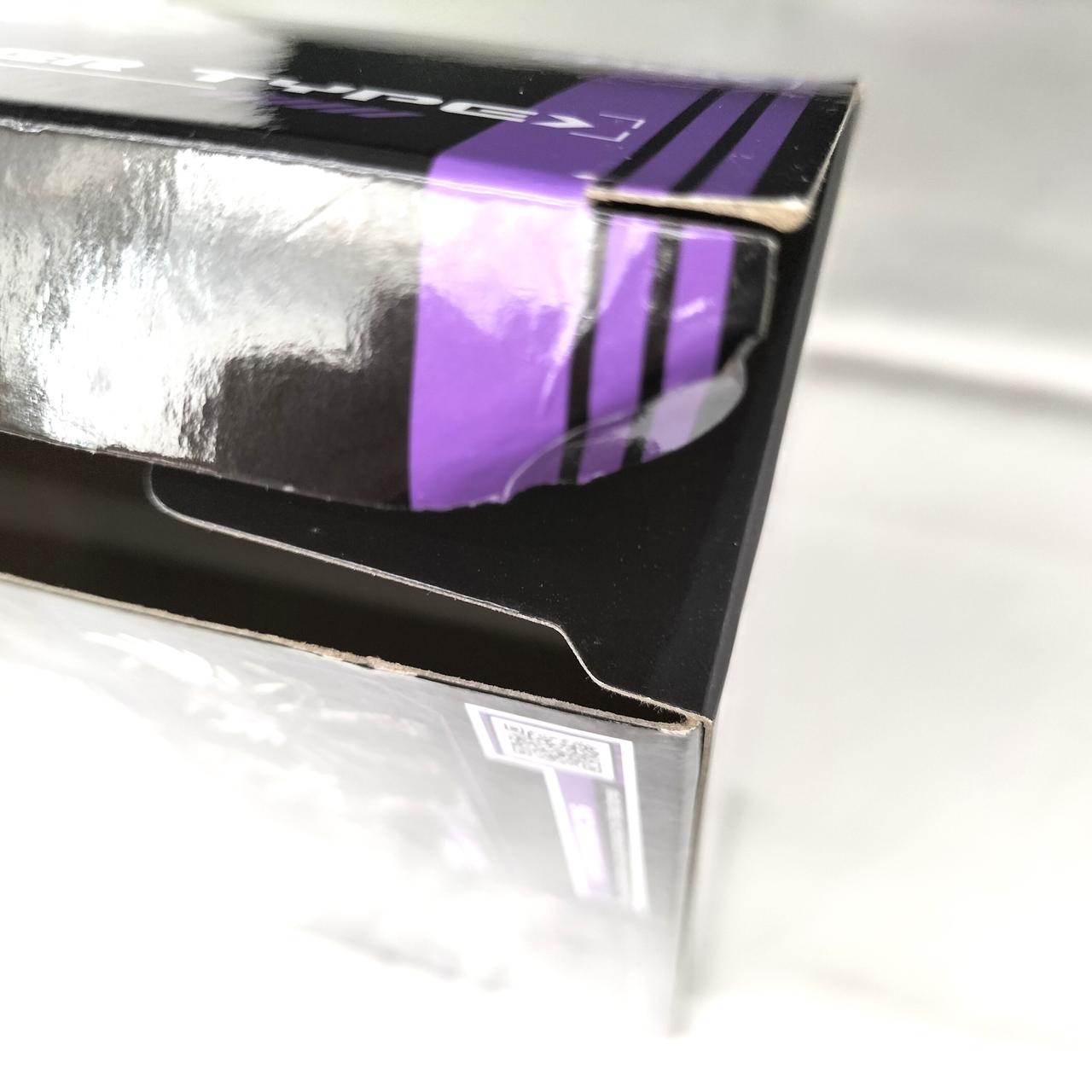 ※差し込み部が折り曲がっています