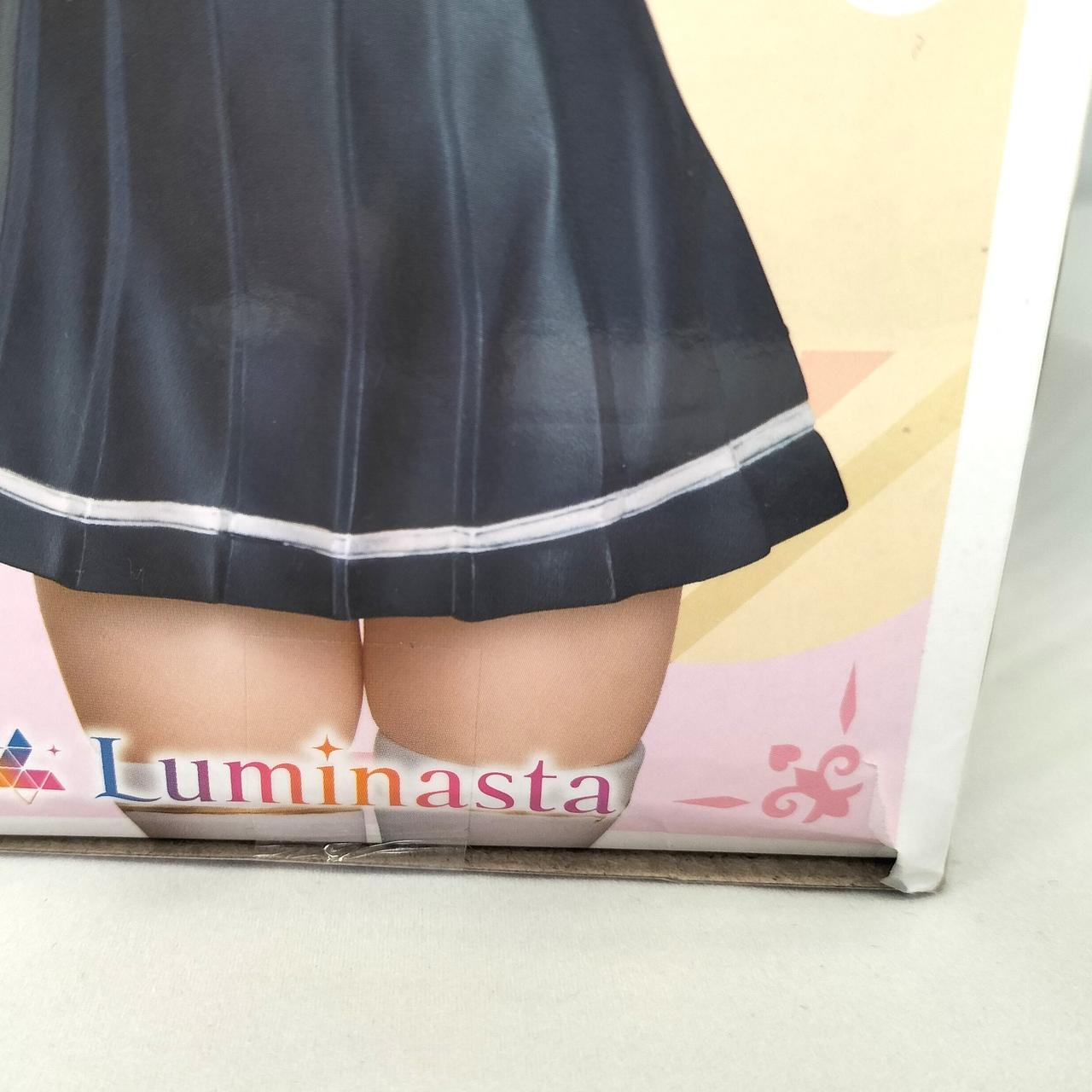 ※箱に傷みがみられます