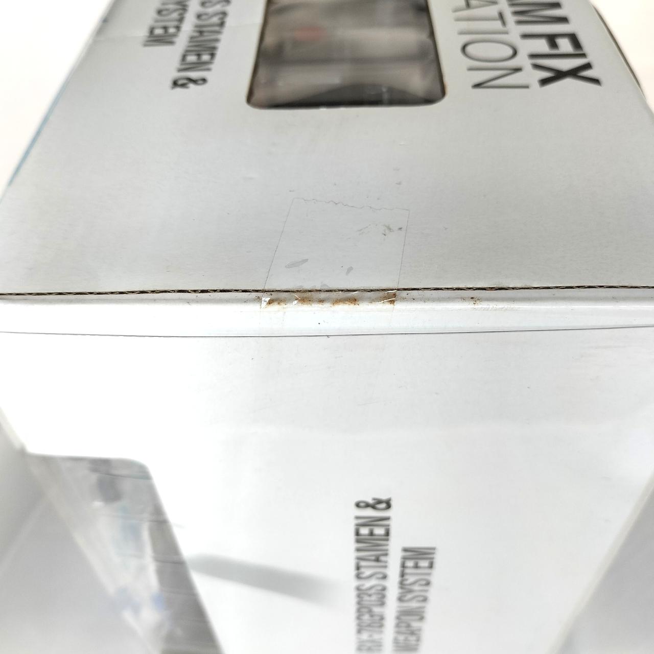 ※テープの内側が汚れてしまっています。