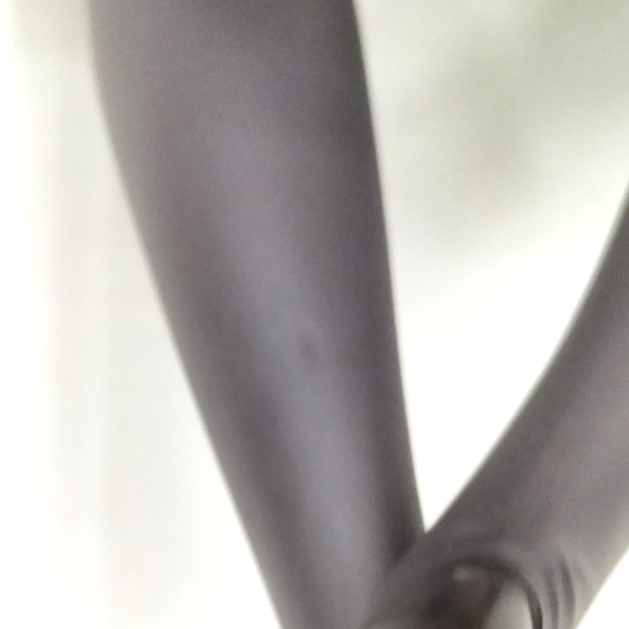 腿裏汚れあり
