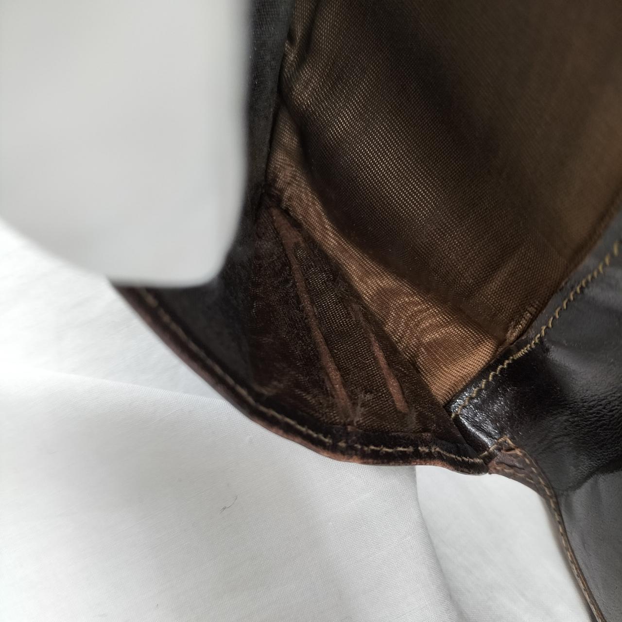 一部切れてます。