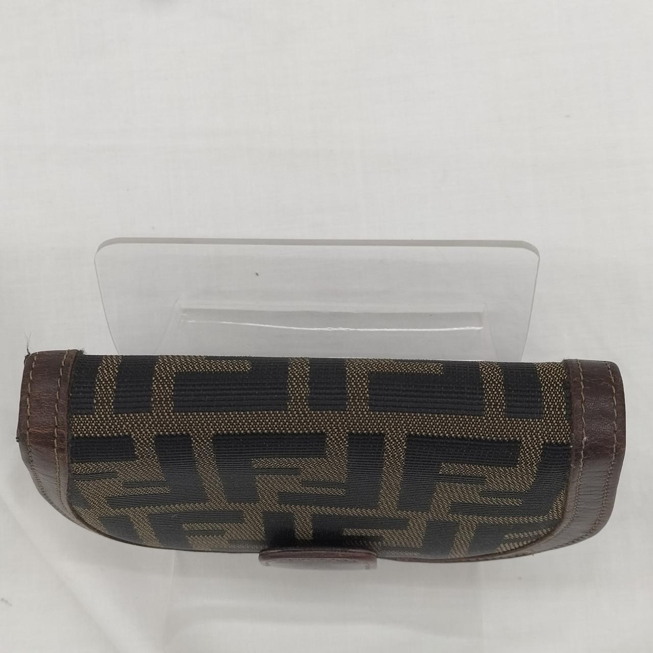 角擦れ、破れ有ります。