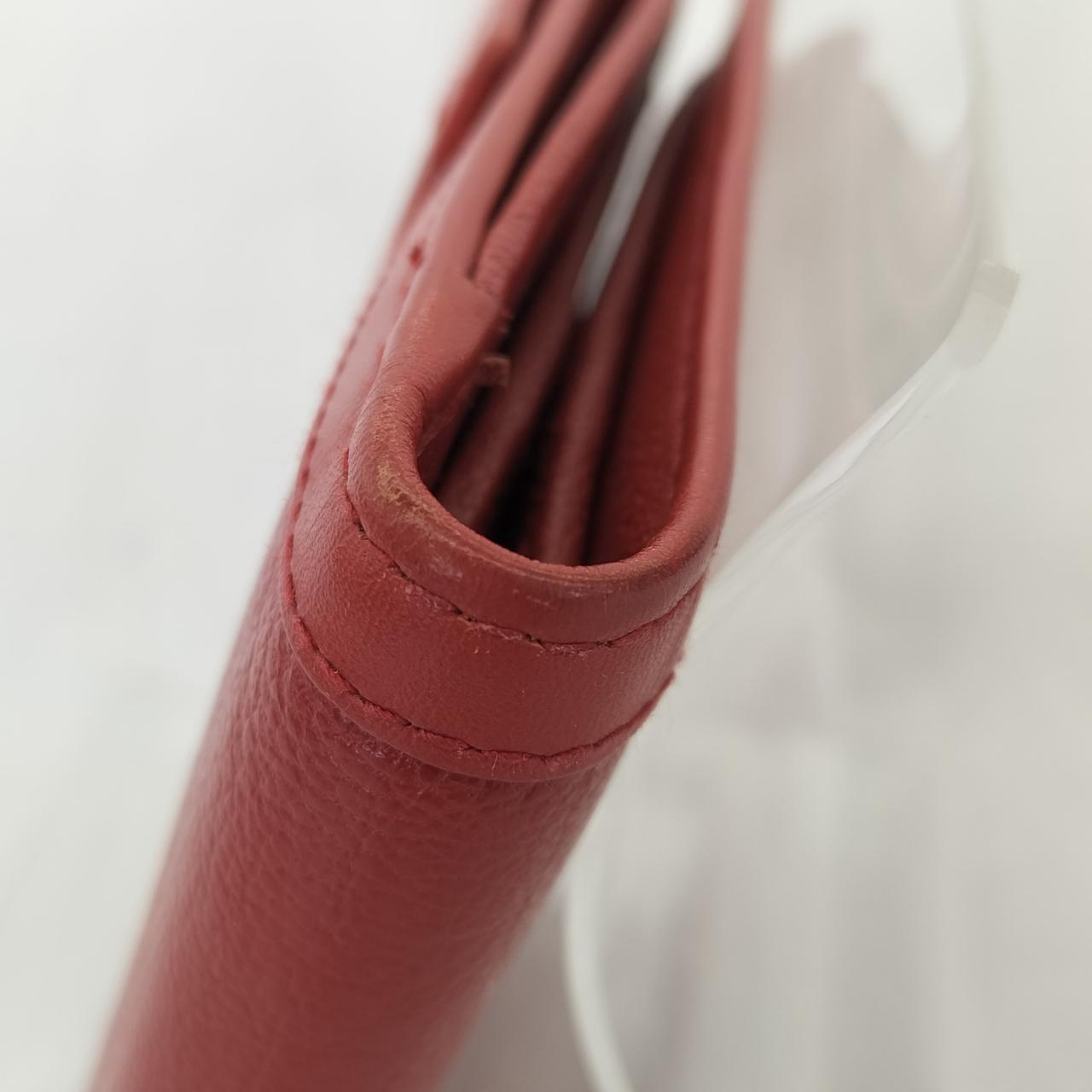 角擦れ有ります。