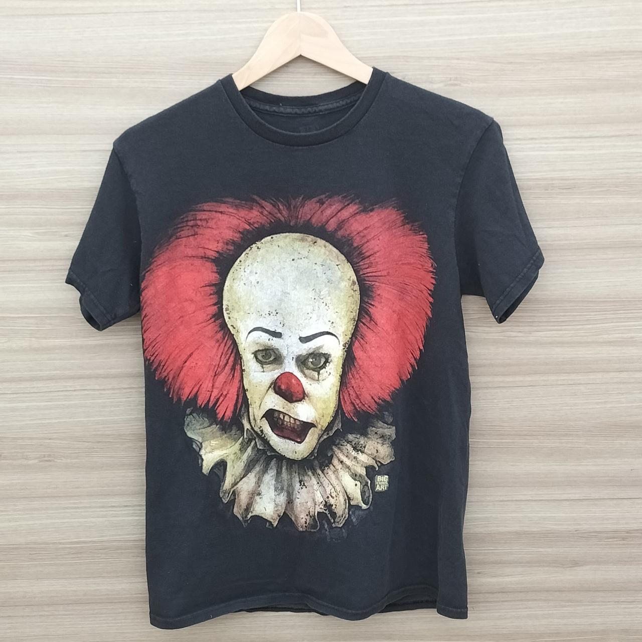 IT ペニーワイズ Tシャツ　L Amazon.com: IT Classic Pennywise Men's Black Graphic Tee-S