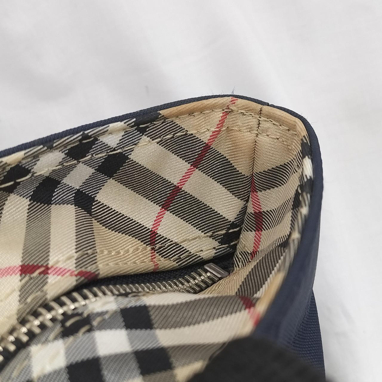 縁部分シミや汚れあり