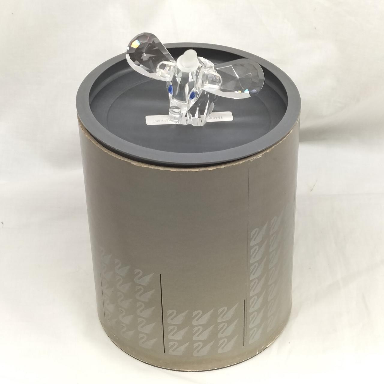 SWAROVSKIダンボフィギュア