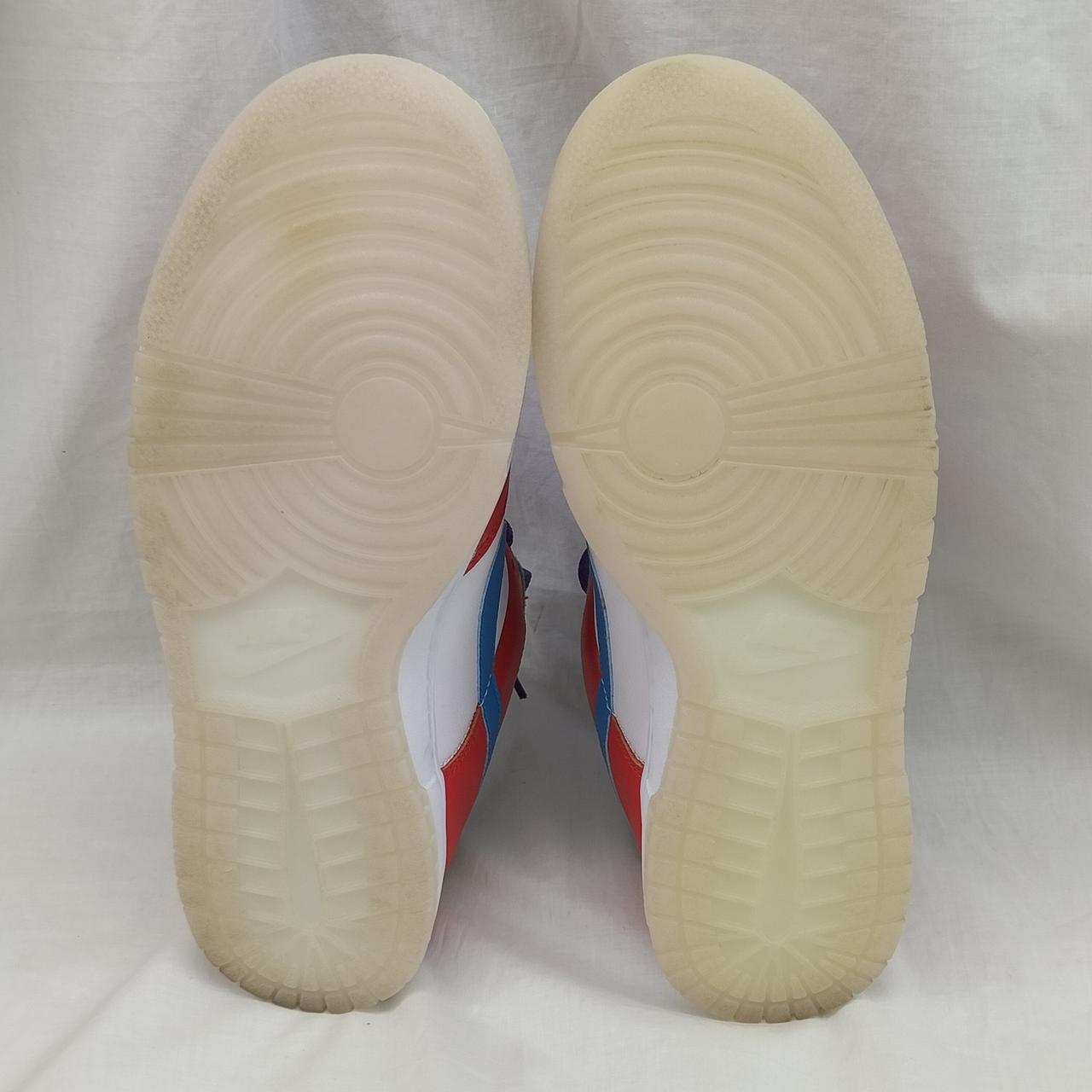 使用に伴うソールの汚れが有ります。