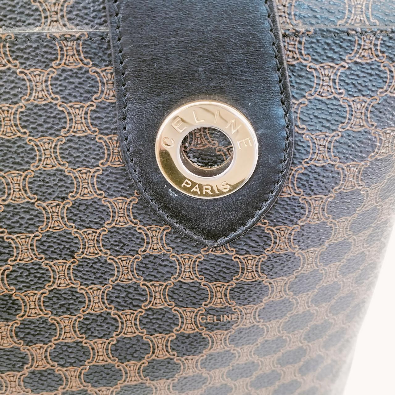 プレート色剥げ、編み目部分破れ.破損有